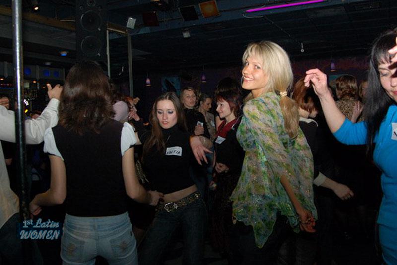 ukraine-women-0219