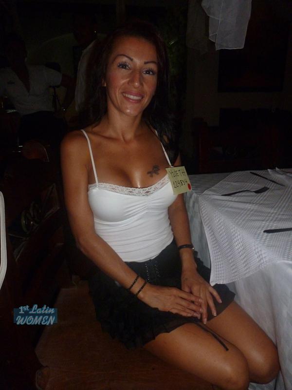 Colombian-Women-74