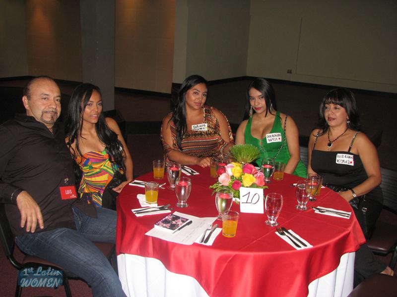 medellin-women-11
