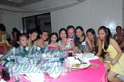 young-filipino-women-048