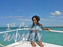 cartagena-women-boat-1104-34