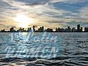 cartagena-women-boat-1104-60