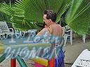 cartagena-women-boat-1104-7